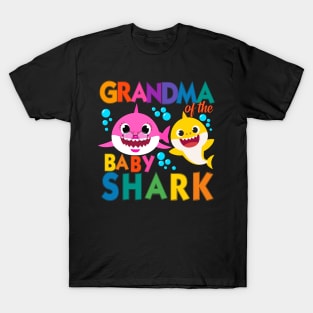 Grandma of the baby shark T-Shirt